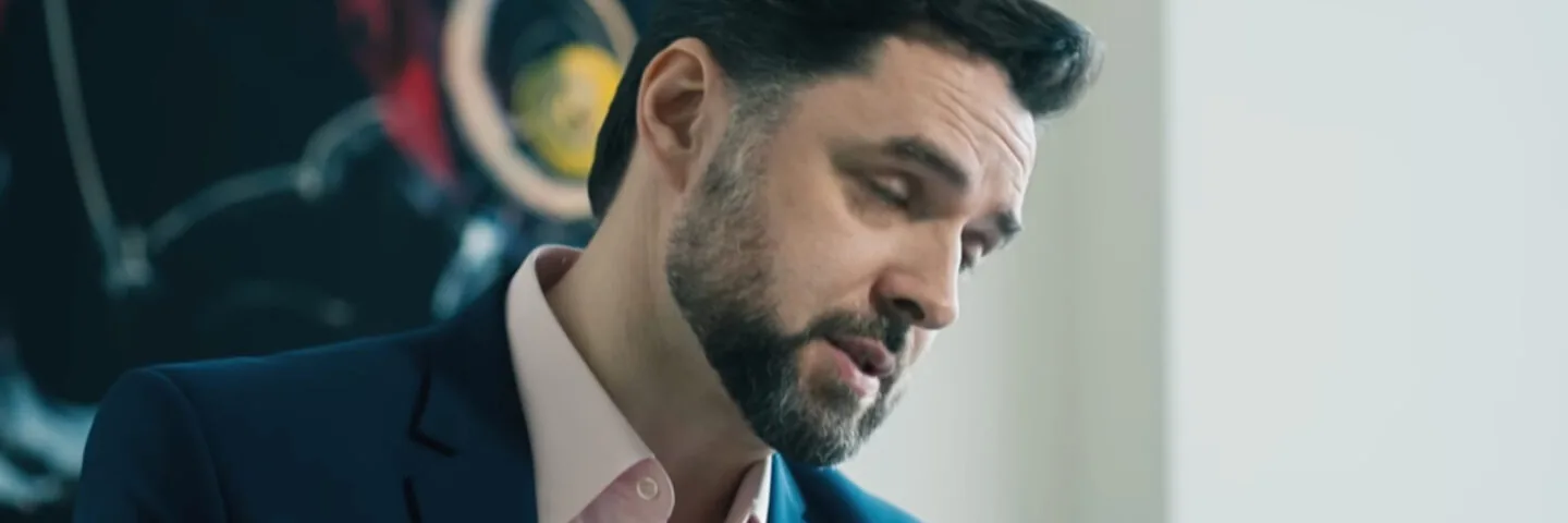 Кадр из 9 серии 1 сезона