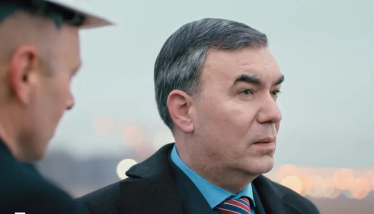 Момент из 17 серии 2 сезона