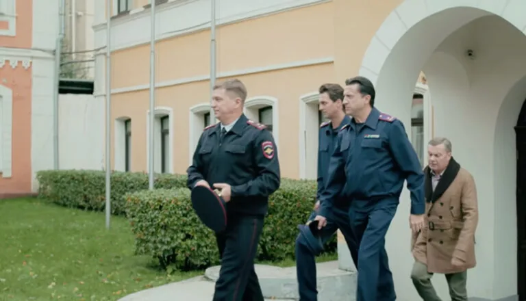 Момент из 6 серии 3 сезона