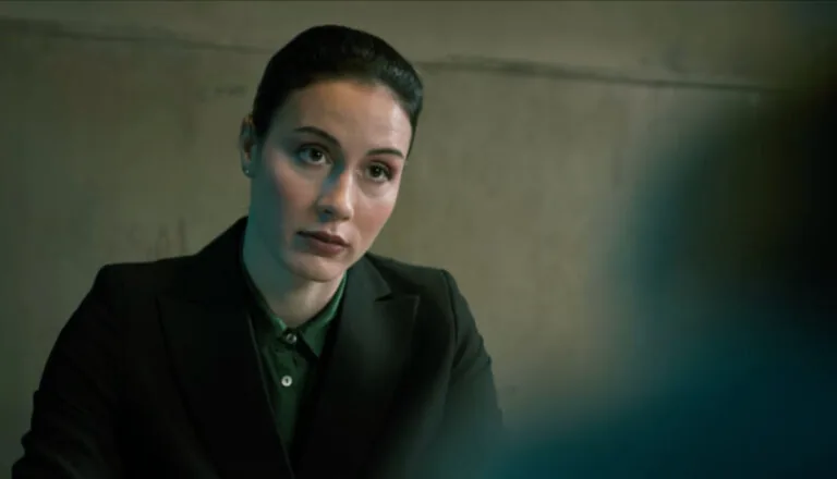 Момент из 9 серии 4 сезона